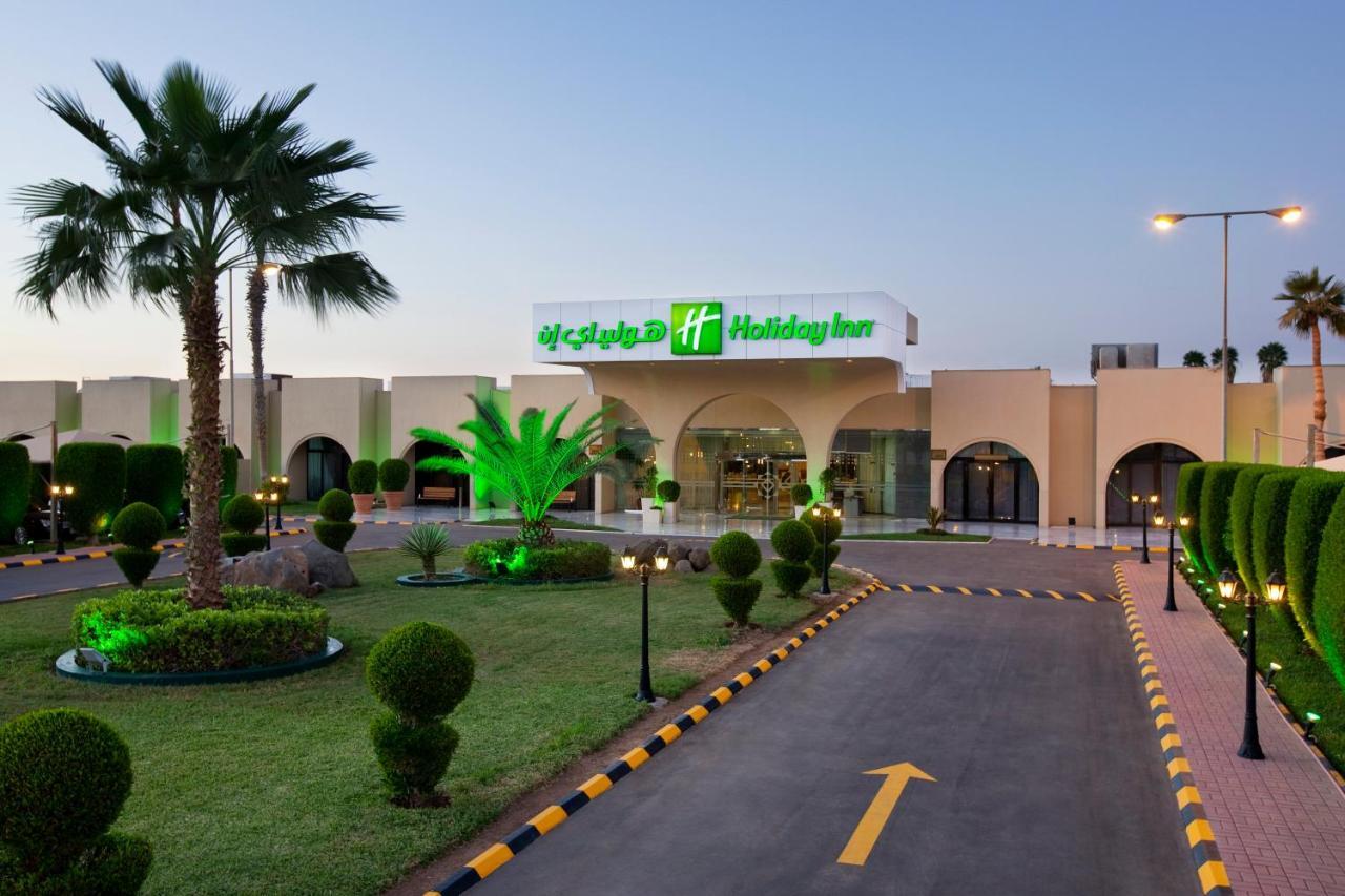 Holiday Inn Yanbu By Ihg Exterior photo