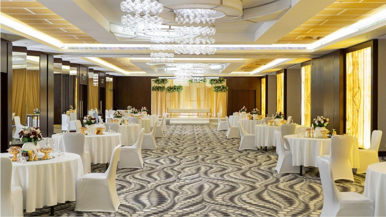 Holiday Inn Yanbu By Ihg Exterior photo