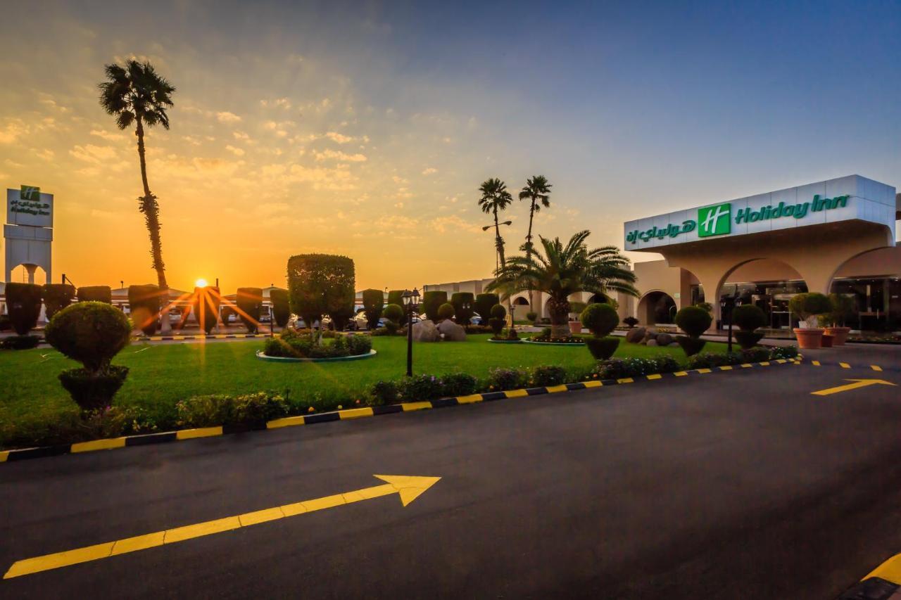 Holiday Inn Yanbu By Ihg Exterior photo